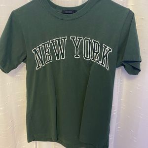 Graphic tee bundle (Can be sold separately) ✨